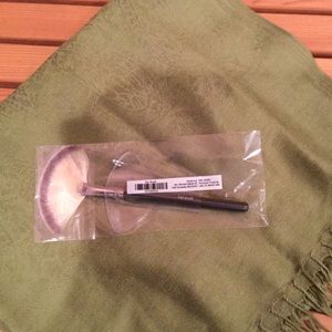 Brand NEW Younique Fan Brush